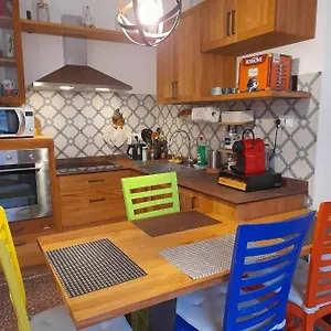 Cavi Borgo 3 Locali Con Parcheggio E Wifi, A Pochi Passi Dal Mare E Vicino A Sestri Levante , Lavagna Italia
