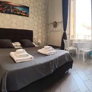 Ruggiero's Apartment Naples