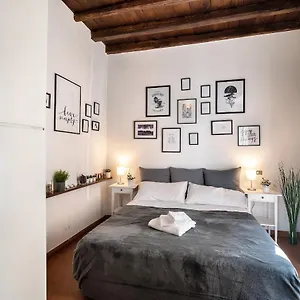  Apartamento Via Dei Baullari